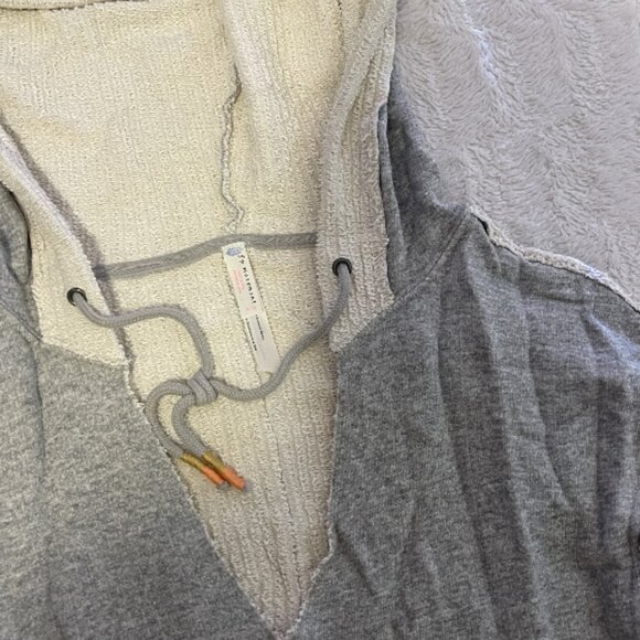 ✨Free People movment  dream catcher crochet lace fleece hoodie  - extra small - Picture 3 of 3